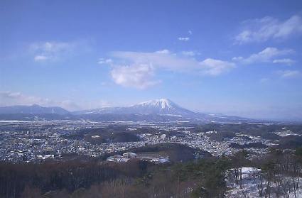 岩山から岩手山を望む！