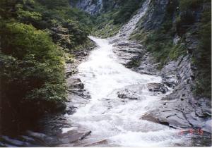 谷川連峰・白毛門沢1