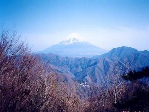 蛾ケ岳の朝